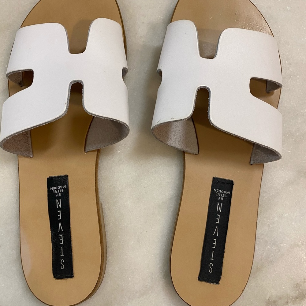 Steven sandals